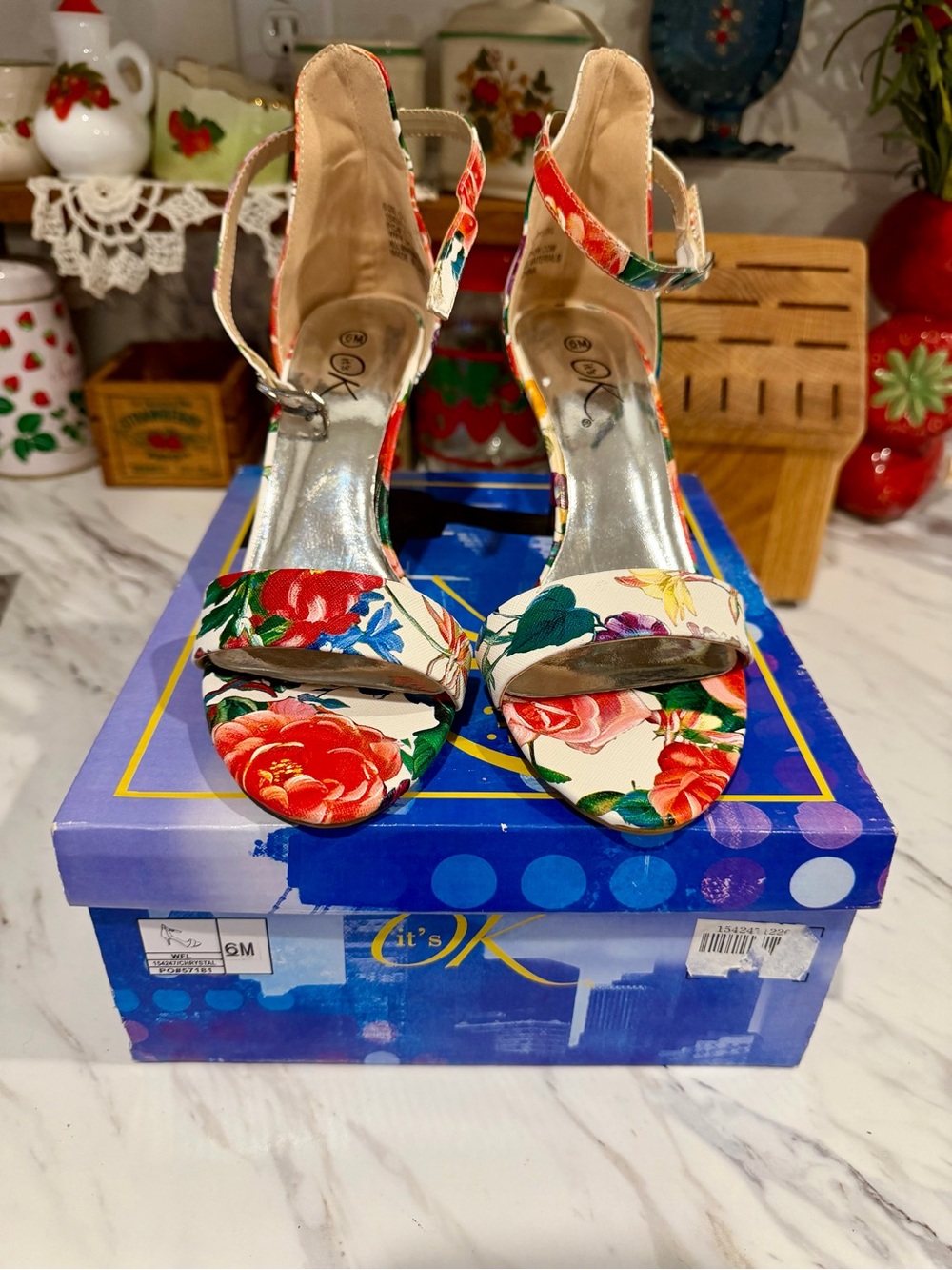 It’s OK floral ankle strap heels women’s size 6M